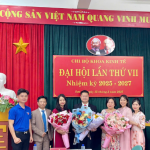 CHI BỘ KHOA KINH TẾ TỔ CHỨC THÀNH CÔNG ĐẠI HỘI LẦN THỨ VII NHIỆM KÌ 2025 – 2027